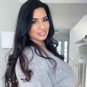 sofiarose|Sofia Rose: biography, stats, pictures, and videos